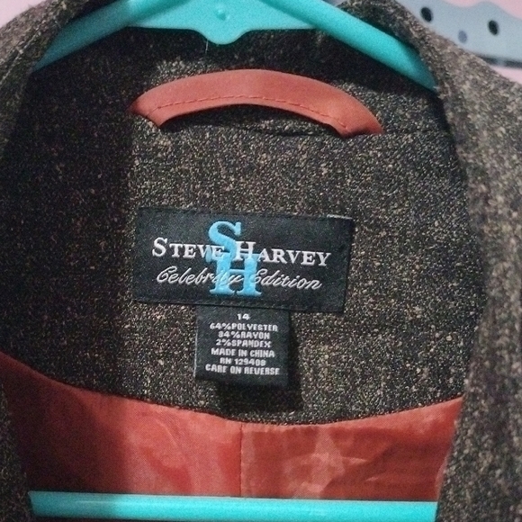 Steve Harvey Celebrity Edition Size 14 Classic Brown Sweaters. - Picture 2 of 7